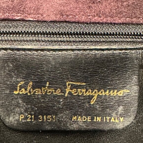🔥🔥🔥Salvatore Ferragamo Suede Plum/Burgundy Color Crossbody/Shoulder Bag EUC! - Picture 14 of 16